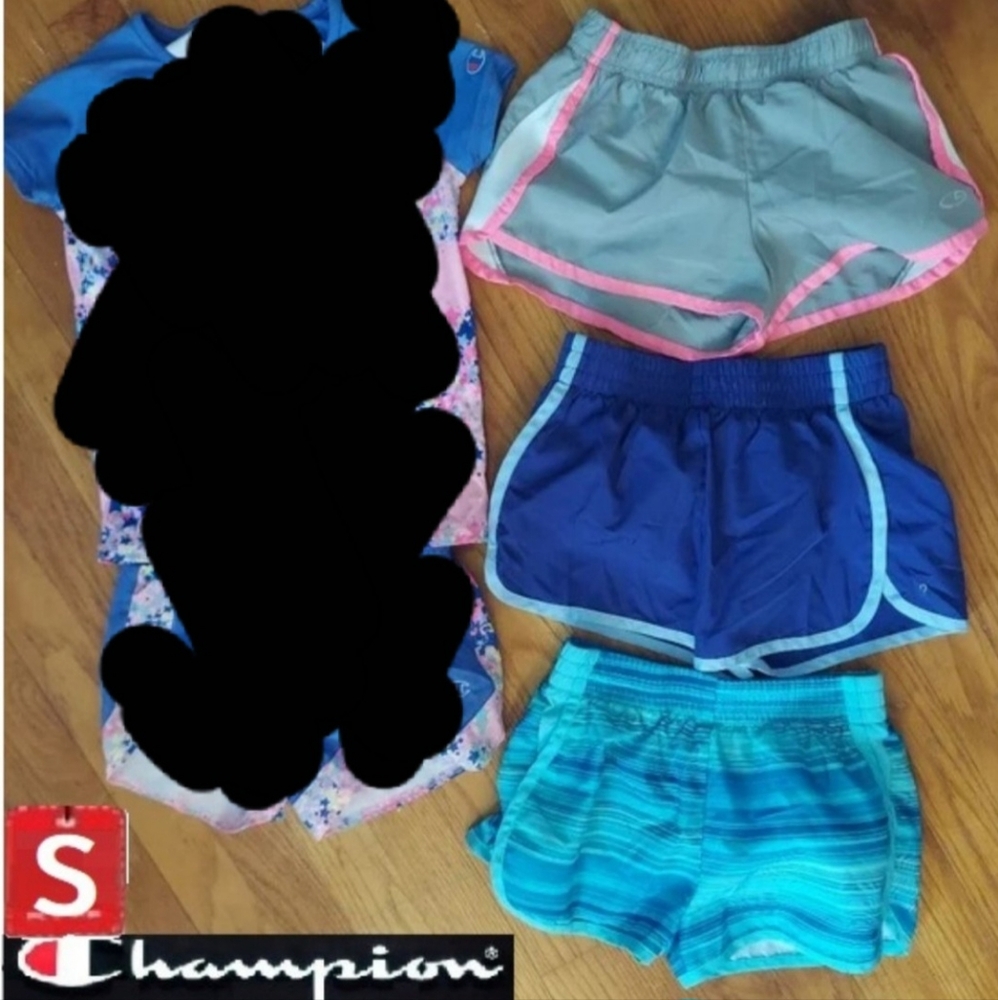 🎁 = 10/$25. Champion athletic bundle, size small
